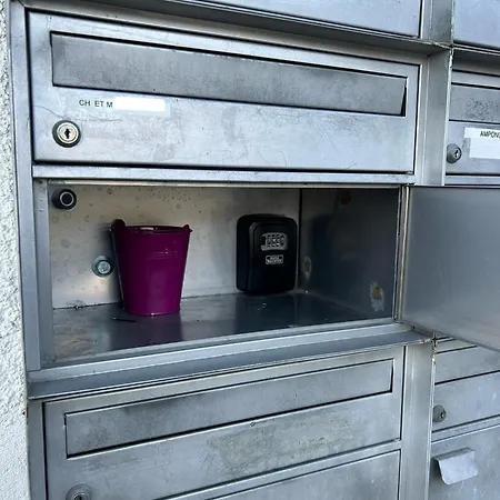 4 Valleys Modern With Free Parking Daire *